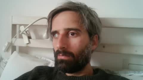 stroke1 online show from 03.11.25