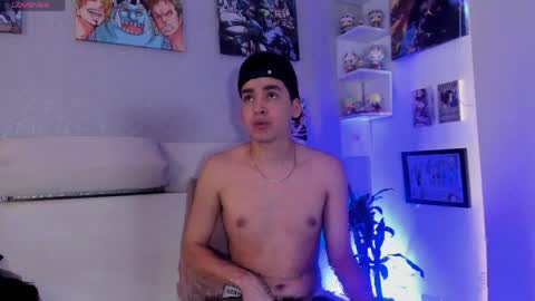 Snapshot of strong_rock69 chatting on 04.06.26 strong_rock69 online show from 04.06.26