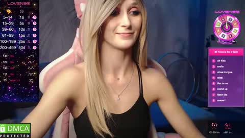 Snapshot of strongalice chatting on 11.28.25 The best athletic body on the site online show from 11.28.25