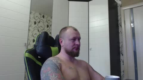 Alex online show from 10.26.25