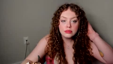 Strwbby online show from 11.22.25