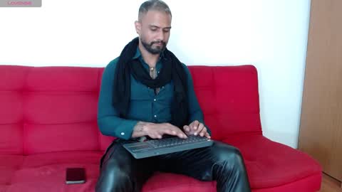 STUD HUNK LATIN online show from 12.09.24