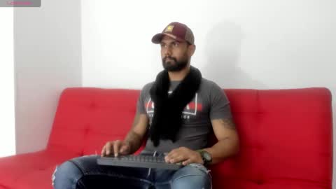 STUD HUNK LATIN online show from 12.27.24