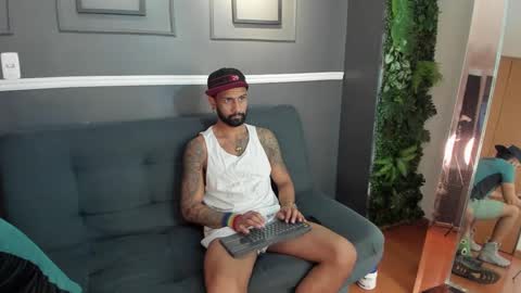 STUD HUNK LATIN online show from 02.13.25