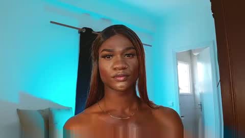 Suanny Klatten  It is my account independent  online show from 02.17.25