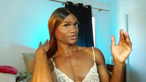 Suanny Klatten  It is my account independent  online show from 02.24.25