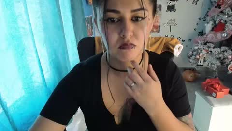 Snapshot of sub_nezuko_69 chatting on 12.13.24 sub_nezuko_69 online show from 12.13.24