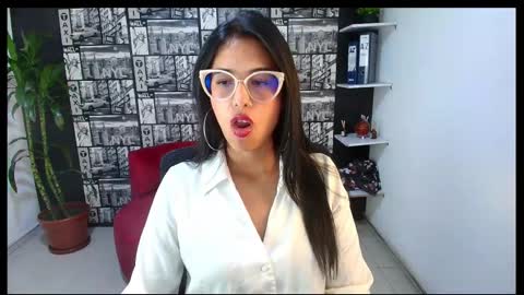 Snapshot of sub_scarlett_ chatting on 02.17.26 sub_scarlett_ online show from 02.17.26