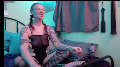 Snapshot of subbypunkruby77 chatting on 10.02.25 SubbyPunkRuby online show from 10.02.25