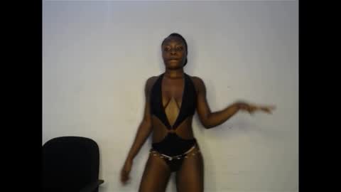 Snapshot of subirababy chatting on 02.11.26 subira online show from 02.11.26