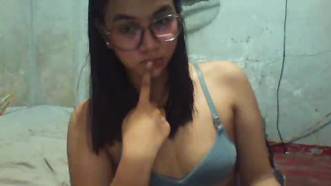 Snapshot of submissivenimss chatting on 07.24.26 submissivenimss online show from 07.24.26