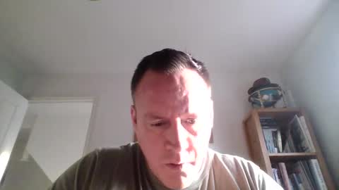 Snapshot of subpig84 chatting on 03.20.26 Sub Male online show from 03.20.26