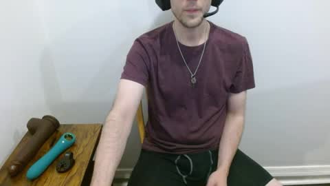 Snapshot of substagseb chatting on 04.19.26 Seb online show from 04.19.26