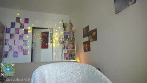 succubus_66 online show from 09.18.25
