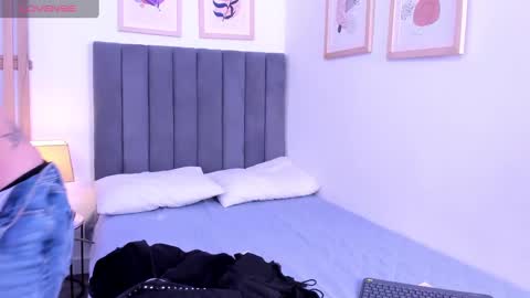 Luna  online show from 09.20.25