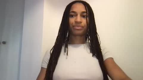 Snapshot of succubussirena chatting on 03.16.26 Succubus Sirena online show from 03.16.26