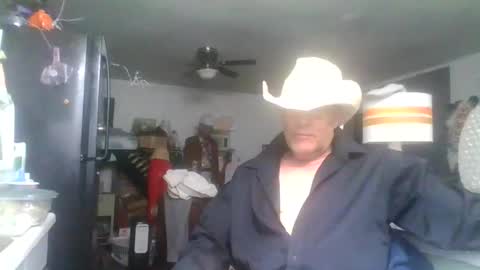 SUCKITU812 online show from 02.02.26