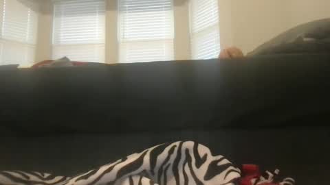 suckonthis318 online show from 03.02.25