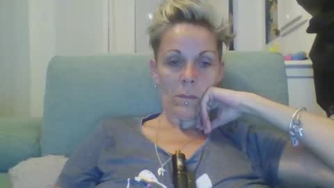 Snapshot of sucrette5629 chatting on 04.28.26 sucrette5629 online show from 04.28.26