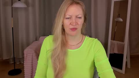 sugamomy online show from 12.17.25