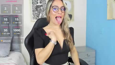 sugar_milff online show from 02.18.26