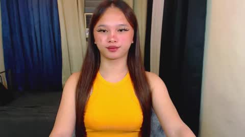 Snapshot of sugar_munch chatting on 02.13.25 Cheska online show from 02.13.25