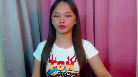 Snapshot of sugar_munch chatting on 02.26.25 Cheska online show from 02.26.25