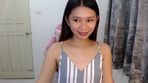 Snapshot of sugarcandiesx chatting on 02.20.25 Ellen online show from 02.20.25