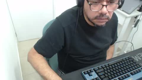 Johnny online show from 04.13.26