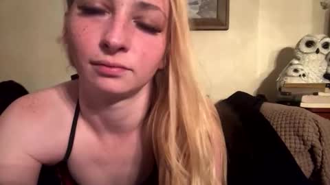 Snapshot of sugarrushxoxo chatting on 02.09.26 sugarrushxoxo online show from 02.09.26