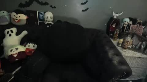 Sugary online show from 11.14.25