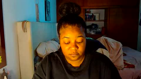 Cami   Back in 2 hours online show from 10.20.25