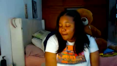 Snapshot of suggarbaby1 chatting on 02.19.26 Cami Back in 2 hours online show from 02.19.26