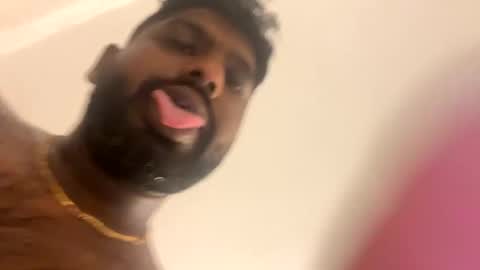 Snapshot of suggnight chatting on 09.29.25 Let me be your knight that saves you online show from 09.29.25