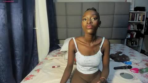 suhaila_suu online show from 03.03.26