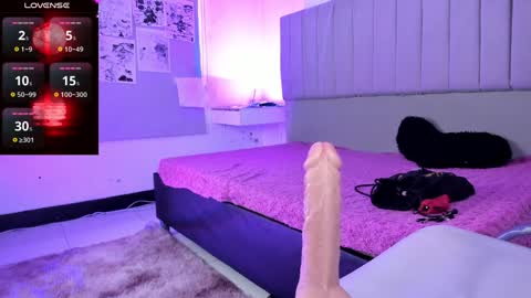 Snapshot of sukifuyu__ chatting on 12.16.24    online show from 12.16.24