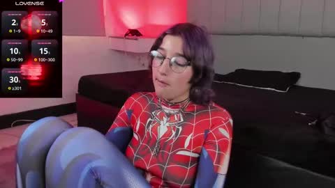 Snapshot of sukifuyu__ chatting on 02.13.25    online show from 02.13.25