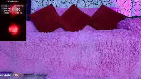 Snapshot of sukifuyu__ chatting on 09.25.25    online show from 09.25.25