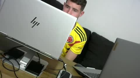 The Sultan online show from 09.12.25