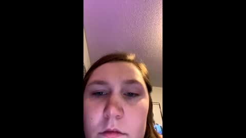 Snapshot of sum645700 chatting on 02.18.25 sum - maybe online show from 02.18.25