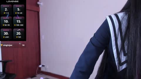 Nicolle  online show from 12.03.24