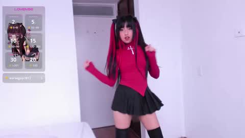 Nicolle  online show from 11.28.25