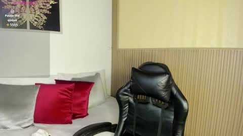 Summer online show from 11.27.25