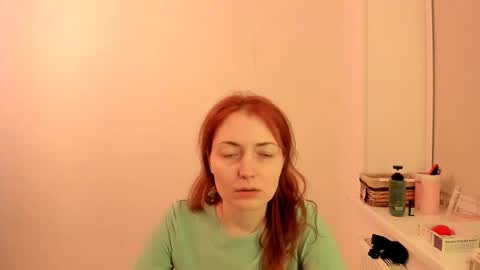 Summer Preston online show from 11.22.25