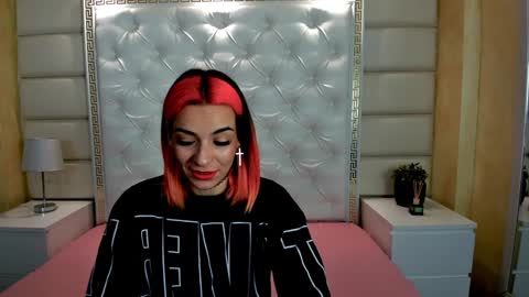 Snapshot of summer_quinn_ chatting on 12.04.24 Deea online show from 12.04.24