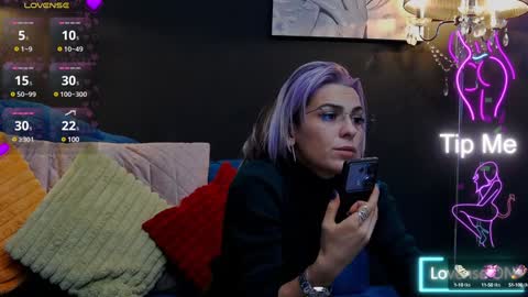 Snapshot of summer_quinn_ chatting on 02.07.25 Deea online show from 02.07.25