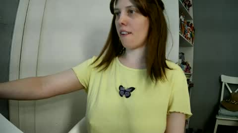 Snapshot of summerbluesky chatting on 06.28.26 summerbluesky online show from 06.28.26