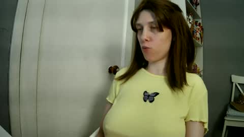 Snapshot of summerbluesky chatting on 07.03.26 summerbluesky online show from 07.03.26