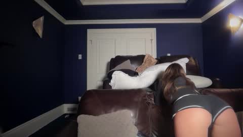 Snapshot of summerclarke2 chatting on 11.25.25 summerclarke2 online show from 11.25.25