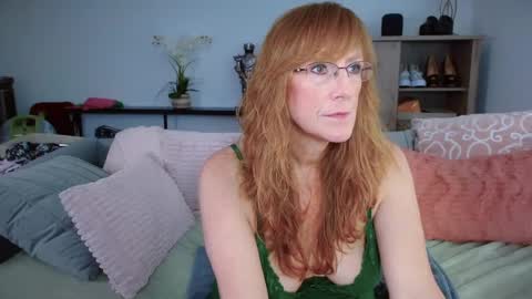 SummerKnightzzz online show from 03.12.25